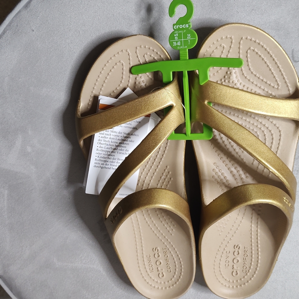 CROCS Women's Gold Strappy Flip Flops